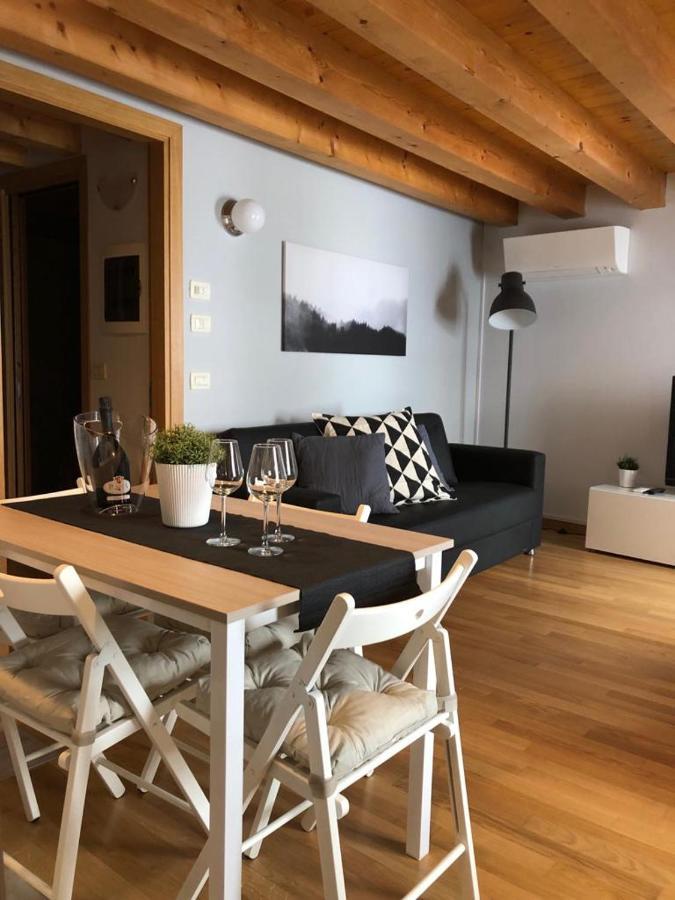 Interno 1 Apartment Treviso Exterior foto